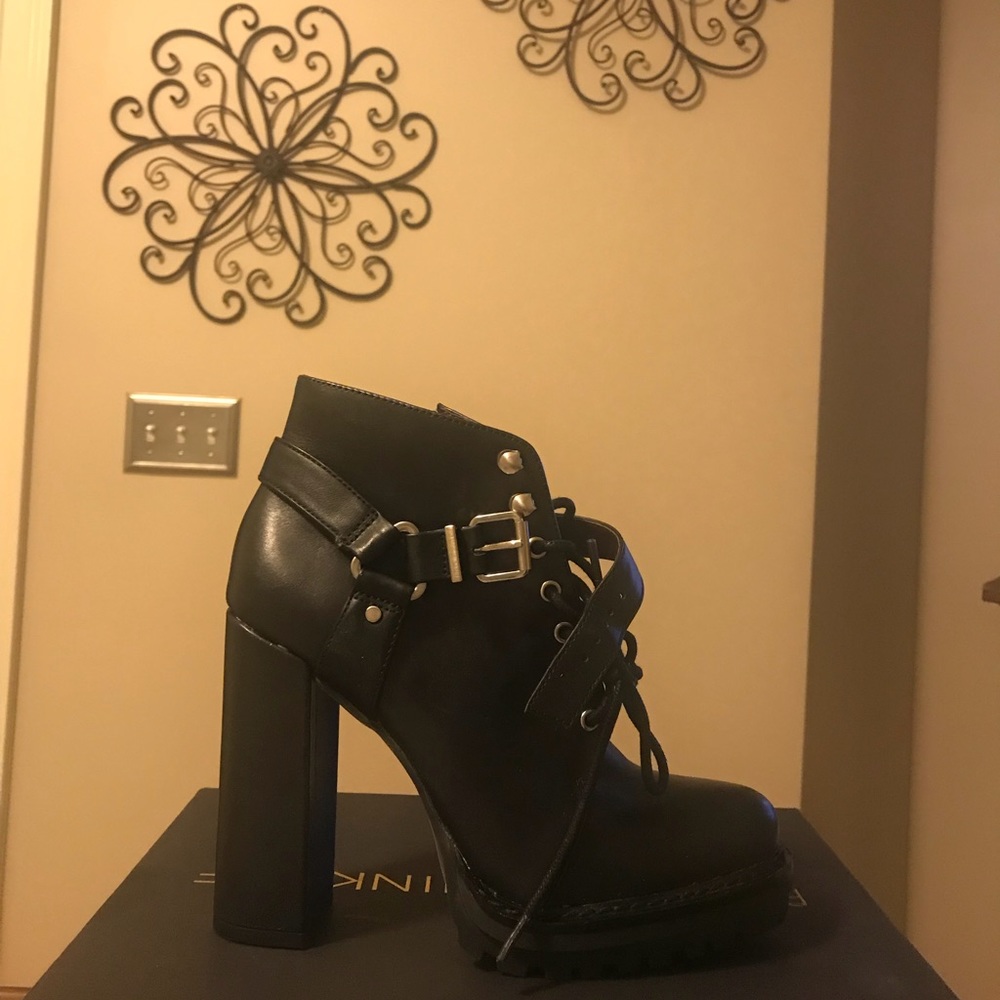 Boots - Picture 2 of 5